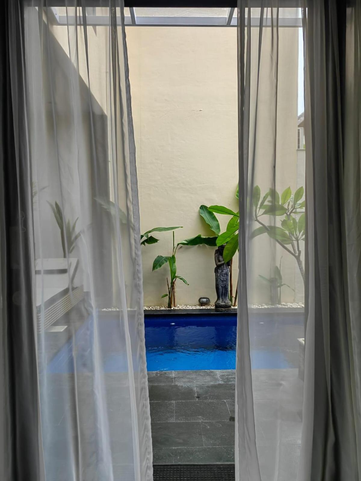 Bali, Kuta, De Kubu Villa No1 Legian  Bagian luar foto