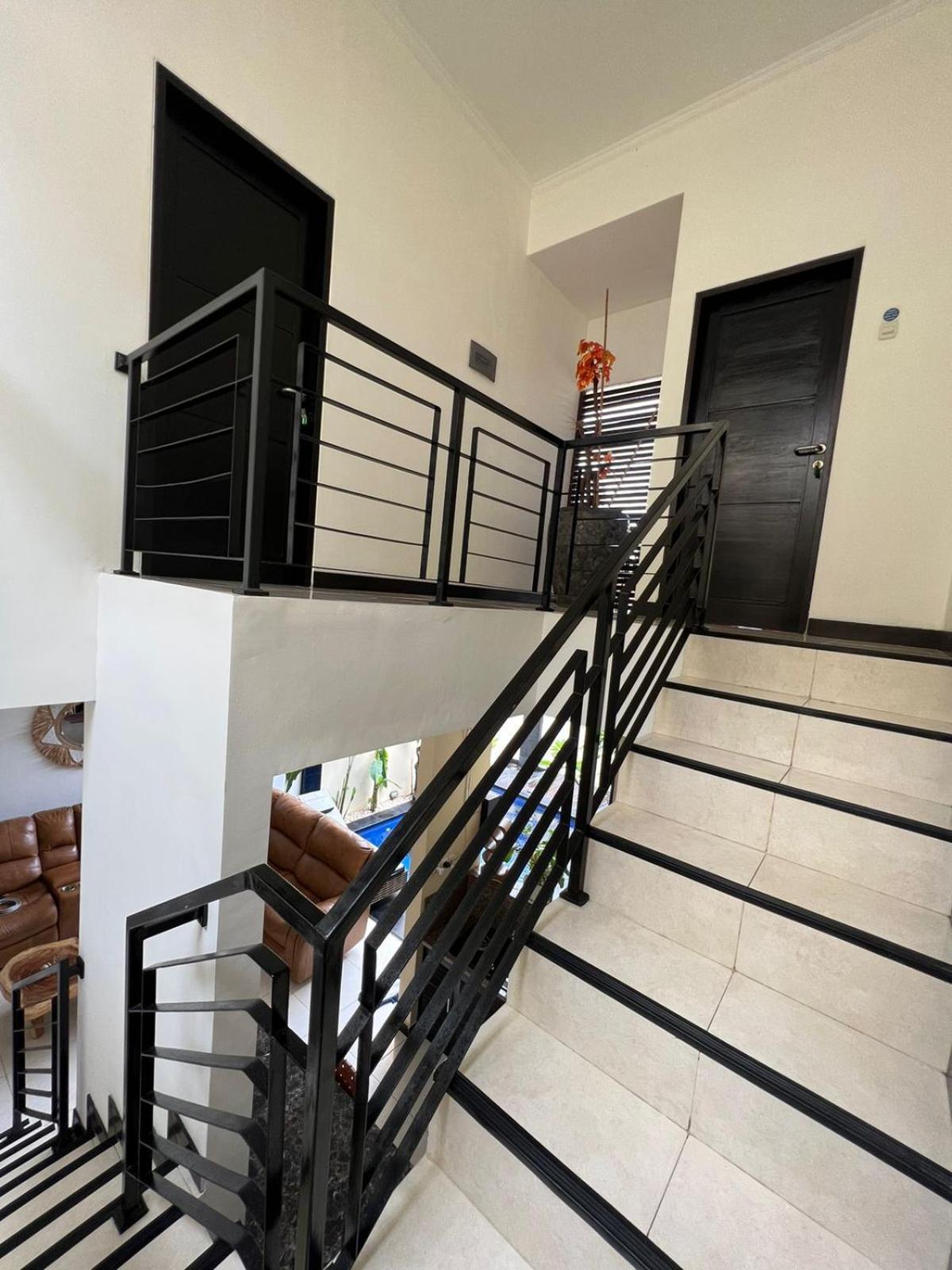 Bali, Kuta, De Kubu Villa No1 Legian  Bagian luar foto